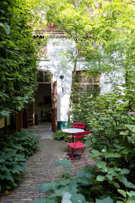 Willa Carriage House In Quiet Ecological Garden Antwerpia Zewnętrze zdjęcie
